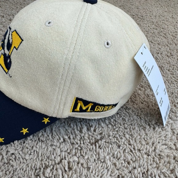Michigan Wolverines Dune Hat Mitchell & Ness Adjustable Stone Navy Dad Fit Cap - Picture 2 of 9